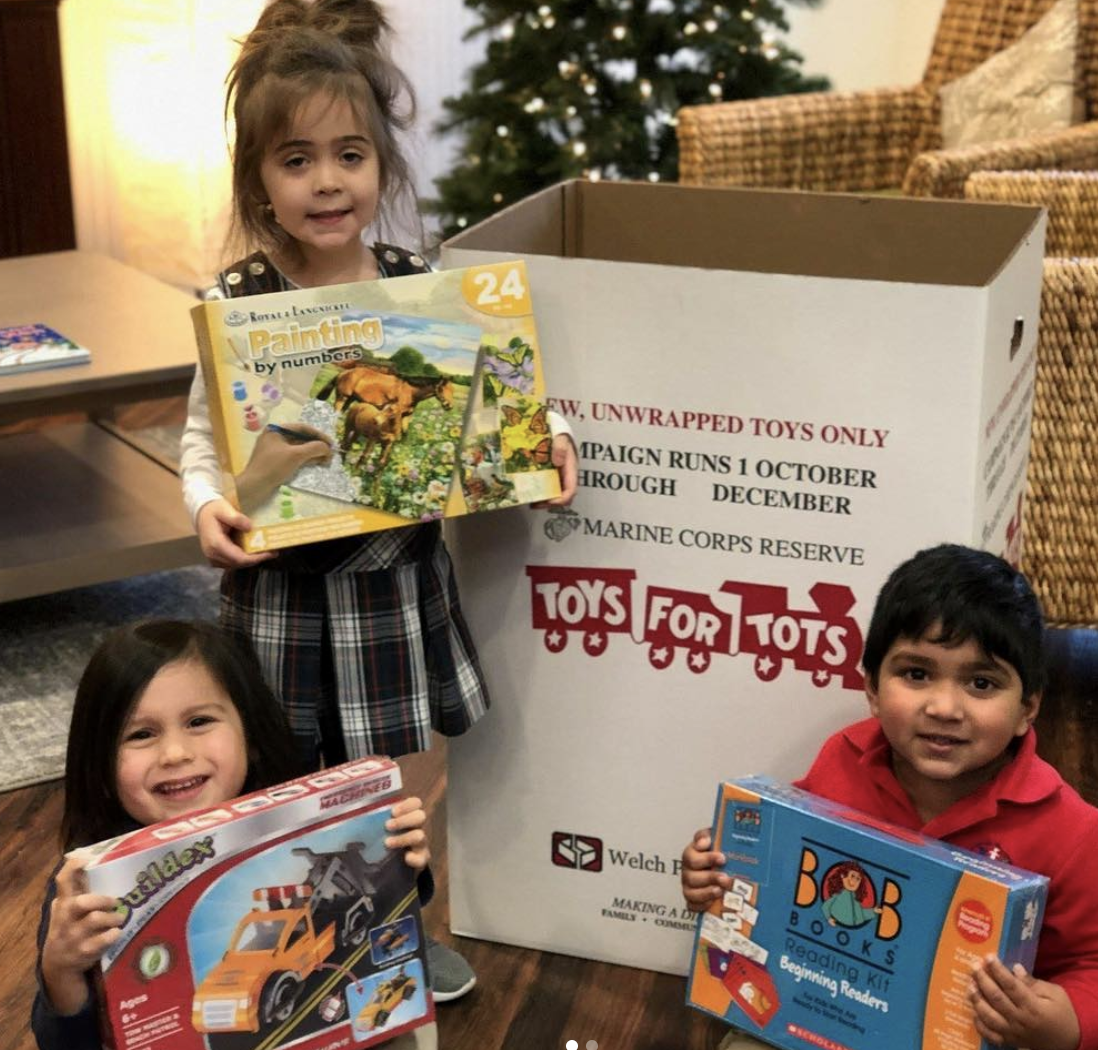 preschool kids giving back