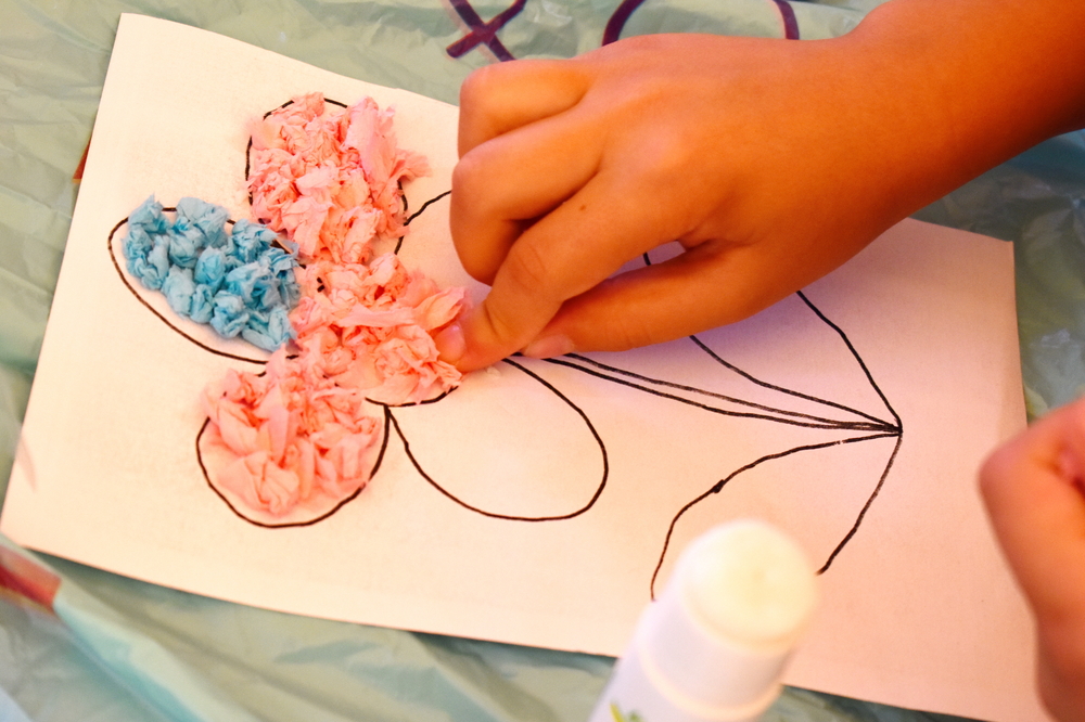 7 Benefits of Paper Crafts for Preschoolers - The Gardner School
