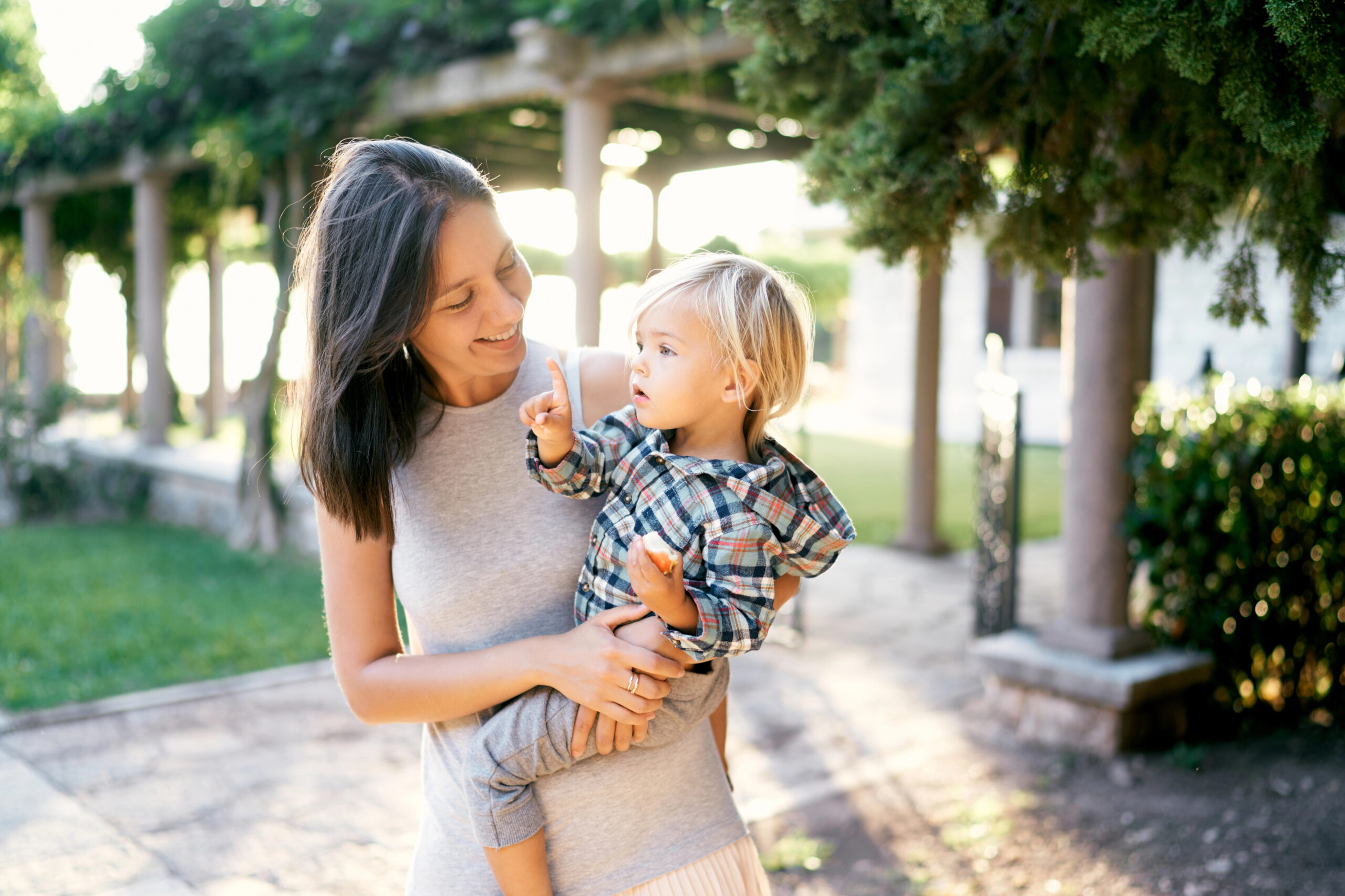 mom and daughter on vacation